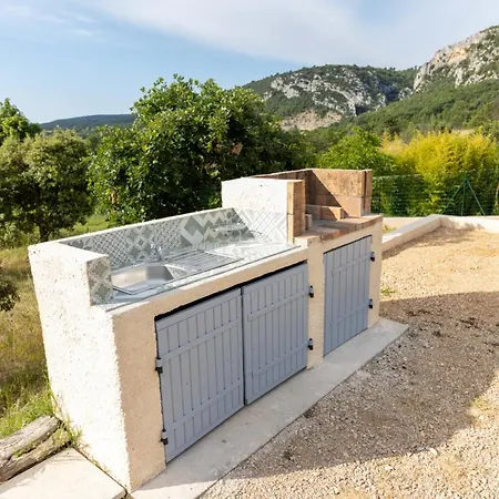 Holiday home Cote Verdon 2